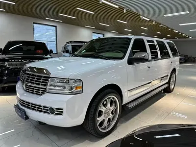 Lincoln Navigator