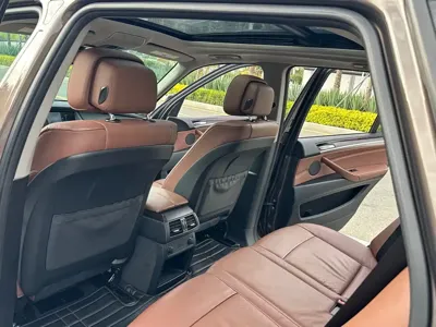 BMW X5 (Import)