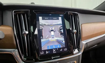 Volvo S90