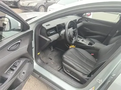 BYD 海豹06