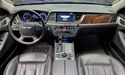 Hyundai Genesis