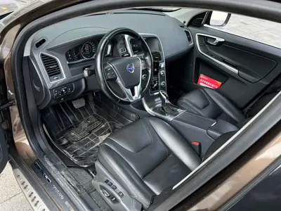 Volvo XC60 (Import)