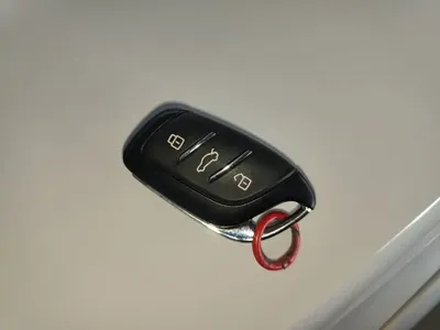 Roewe i5