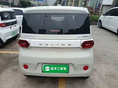 Wuling MINIEV