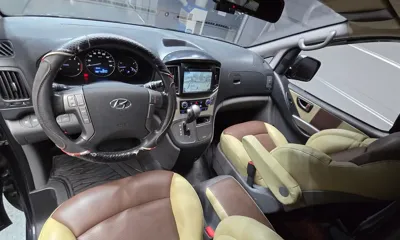 Hyundai Starex