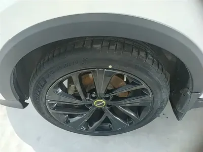 Roewe RX5