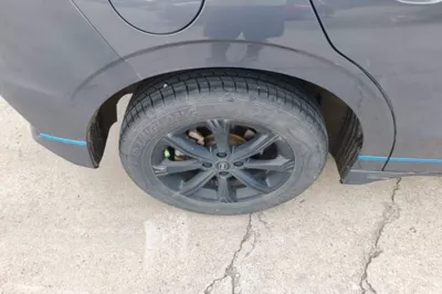 BYD e2