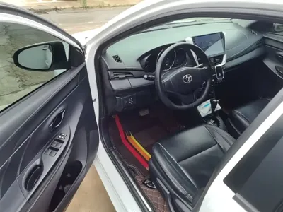 Toyota Yaris L