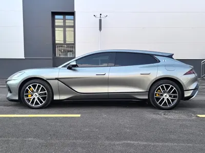 Denza Denza Z9GT