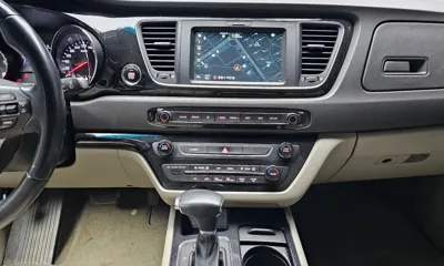 Kia Canival