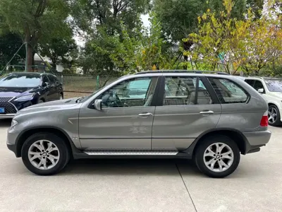 BMW X5 (Import)
