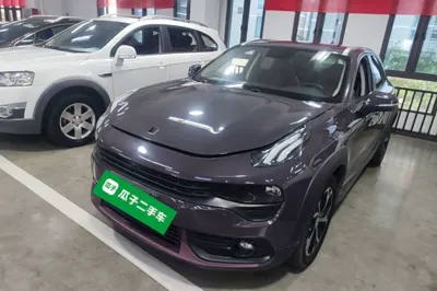 Lynk & Co 02