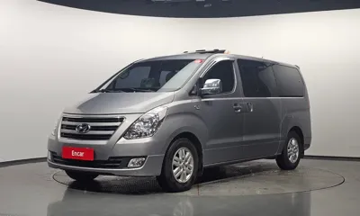 Hyundai Starex