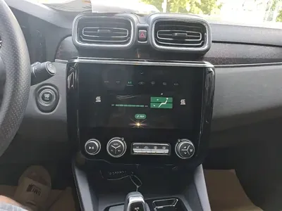 Lynk & Co 02