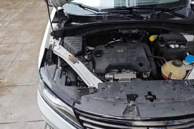 Roewe RX5