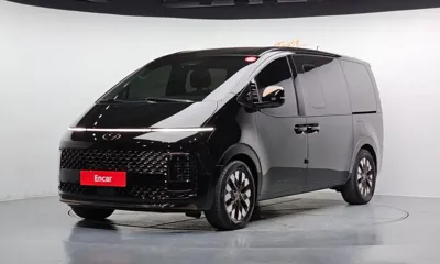 Hyundai Staria