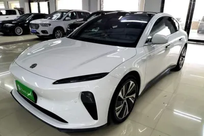 Nio ET5