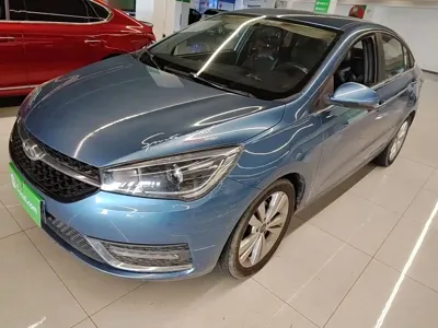 Chery Arrizo 5