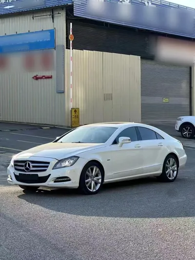 Mercedes-Benz CLS