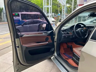 BMW X5 (Import)