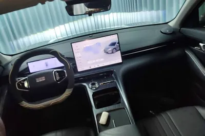 Geely Galaxy E5