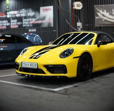 Porsche 911