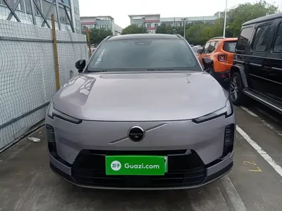 Volvo 沃尔沃XC70插电式混动