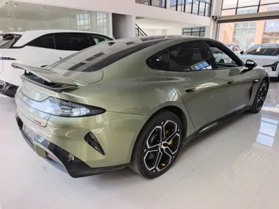 Xiaomi SU7