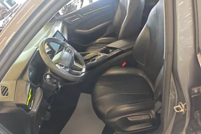 Roewe i5