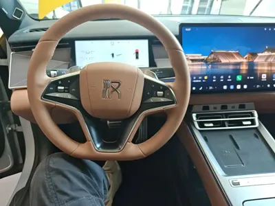 BYD 汉L