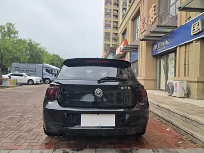 BMW 1 Series (Import)