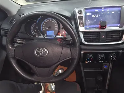 Toyota Yaris L