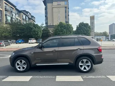 BMW X5 (Import)