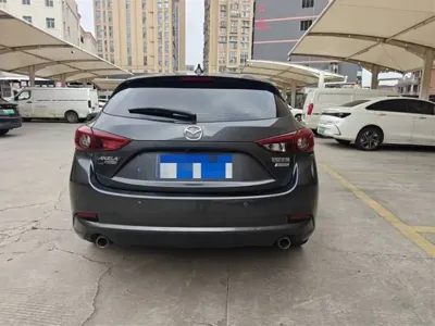 Mazda 3 Axela