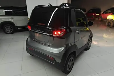 Baojun E100