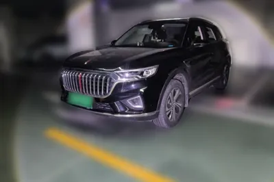 Hongqi HS5