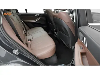 BMW X5 (Import)