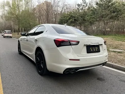 Maserati Ghibli