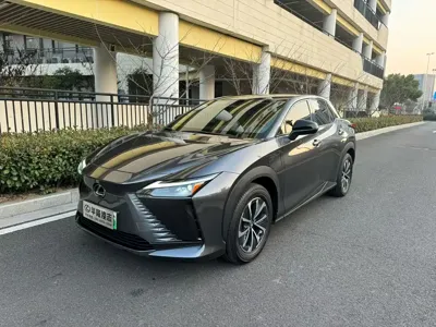 Lexus RZ