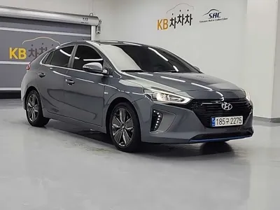 Hyundai Ioniq