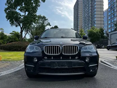 BMW X5 (Import)