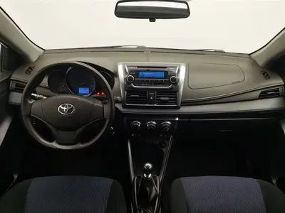 Toyota Yaris L
