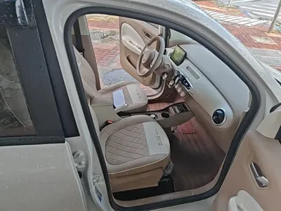 Wuling MINIEV