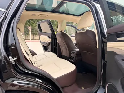 WEY Wey VV6