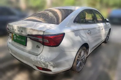 Roewe i5