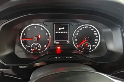 Jetta VS5