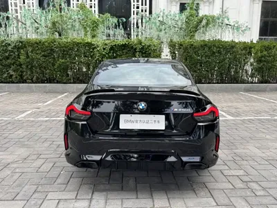 BMW M240i