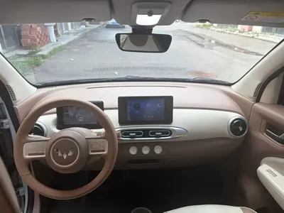 Wuling MINIEV