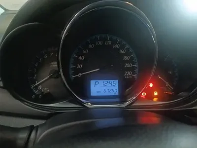 Toyota Yaris L