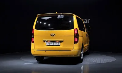 Hyundai Starex